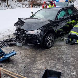 02.01.2026 Verkehrsunfall mit zwei beteiligten PKWs